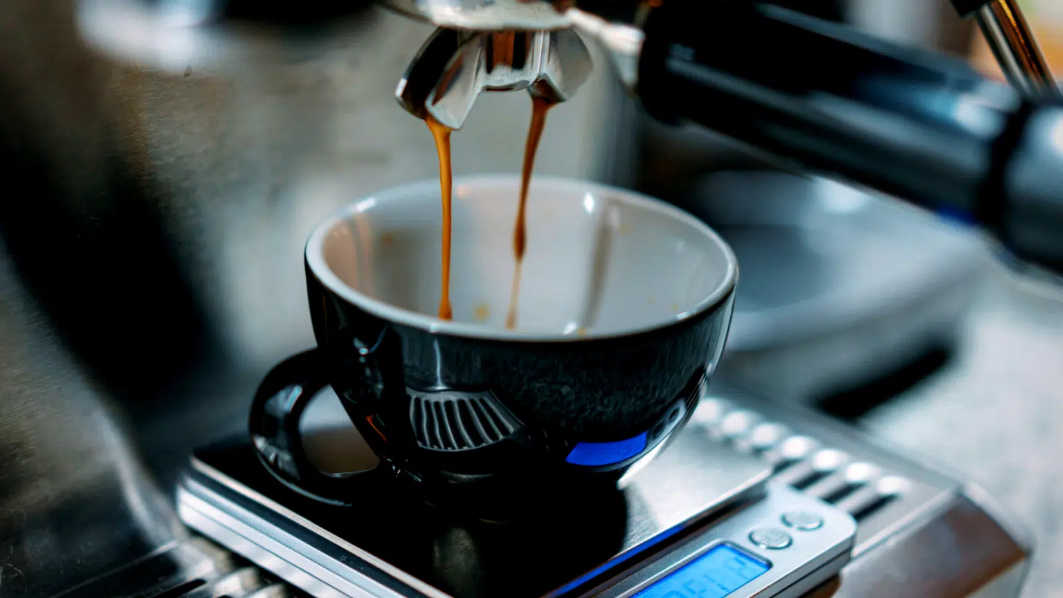 espresso-and-coffee-machine-comparisons-coffee-hex