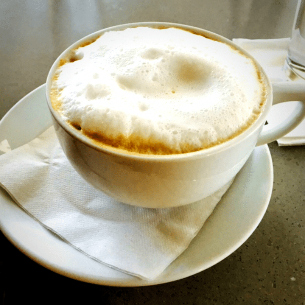 flat white vs cappuccino