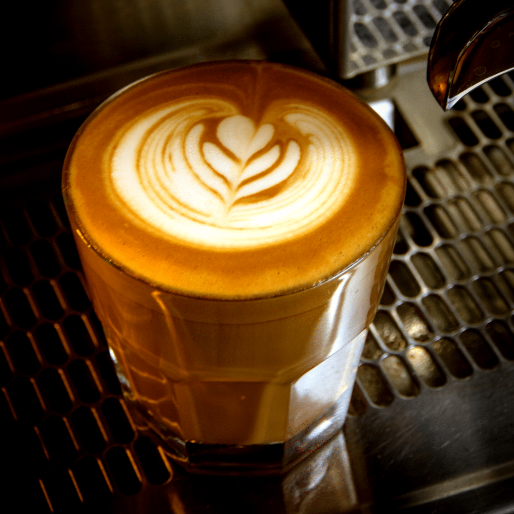 Macchiato vs Latte
