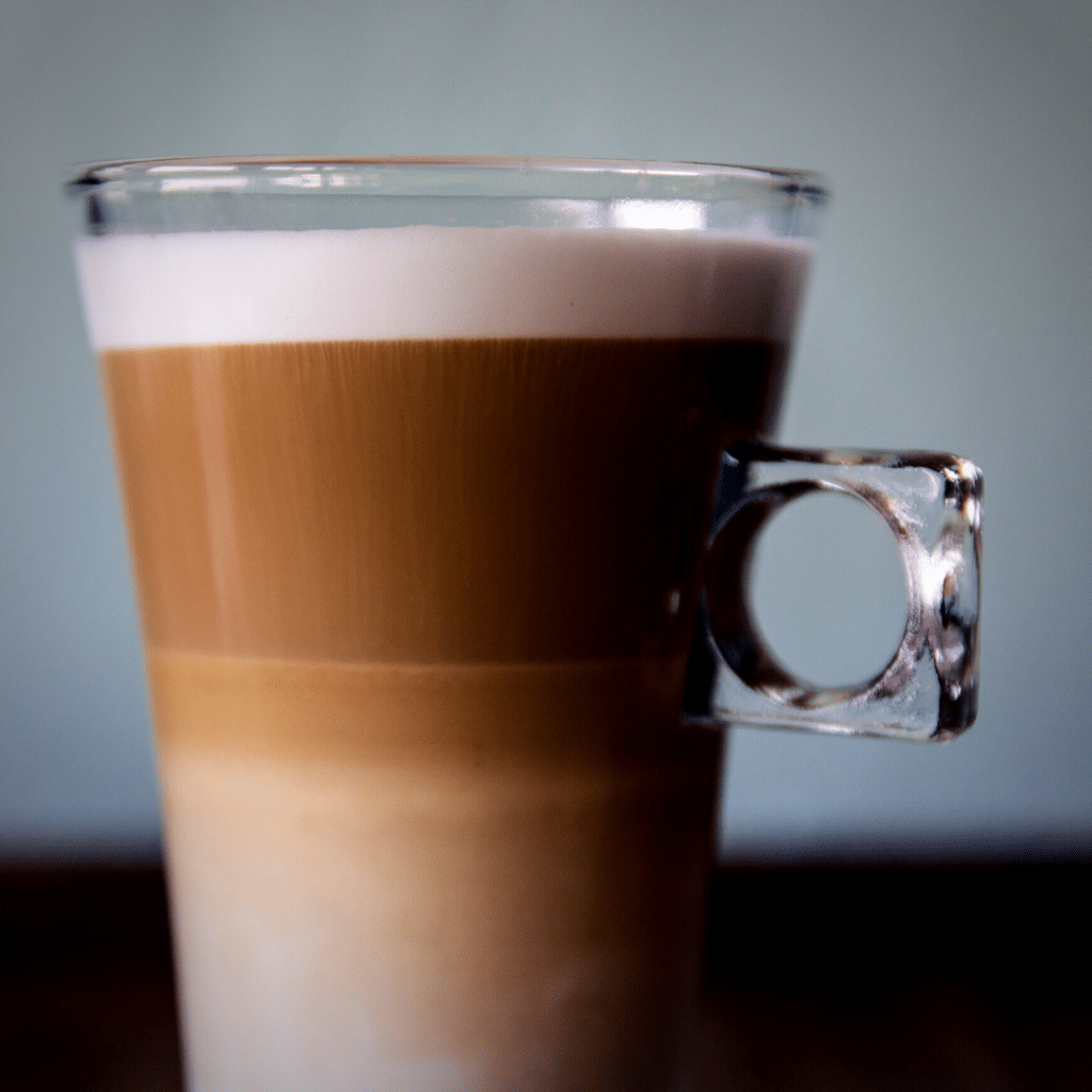 Macchiato vs Latte