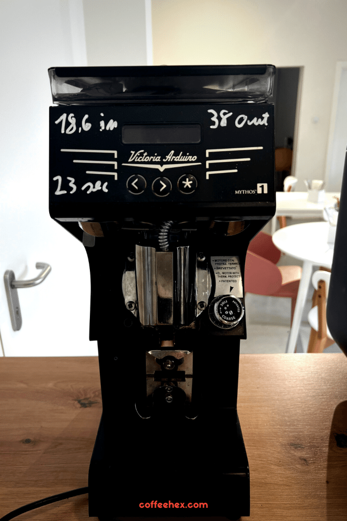 Victoria Arduino Mythos 1 coffee grinder 